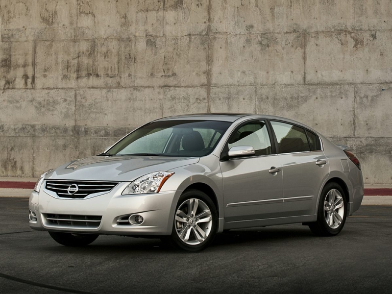 Used 2011 Nissan Altima 2.5 S for sale in Philadelphia PA