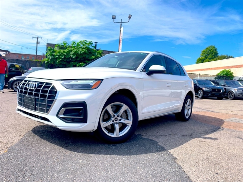 Used 2021 Audi Q5  for sale in Philadelphia PA