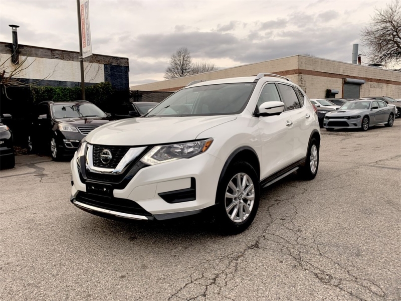 Used 2018 Nissan Rogue SV for sale in Philadelphia PA