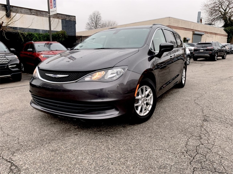 Used 2020 Chrysler Voyager LXI for sale in Philadelphia PA