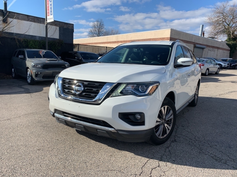 Used 2017 Nissan Pathfinder SV for sale in Philadelphia PA