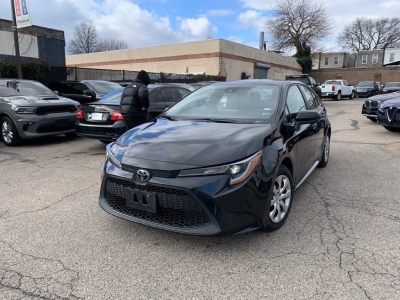 Used 2021 Toyota Corolla LE for sale in Philadelphia PA