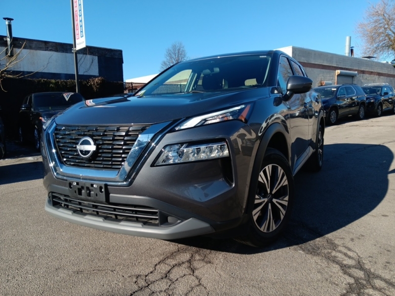 Used 2022 Nissan Rogue SV for sale in Philadelphia PA